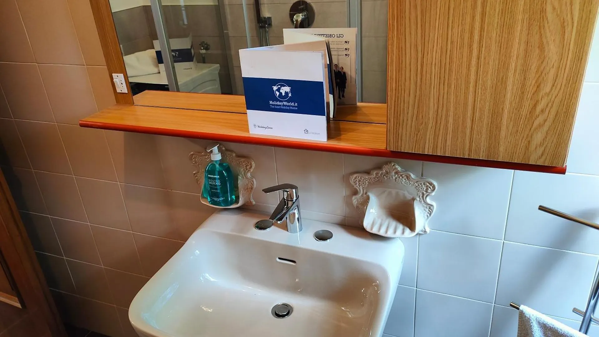 Apartment Esino Sweet Home By Holiday World Esino Lario