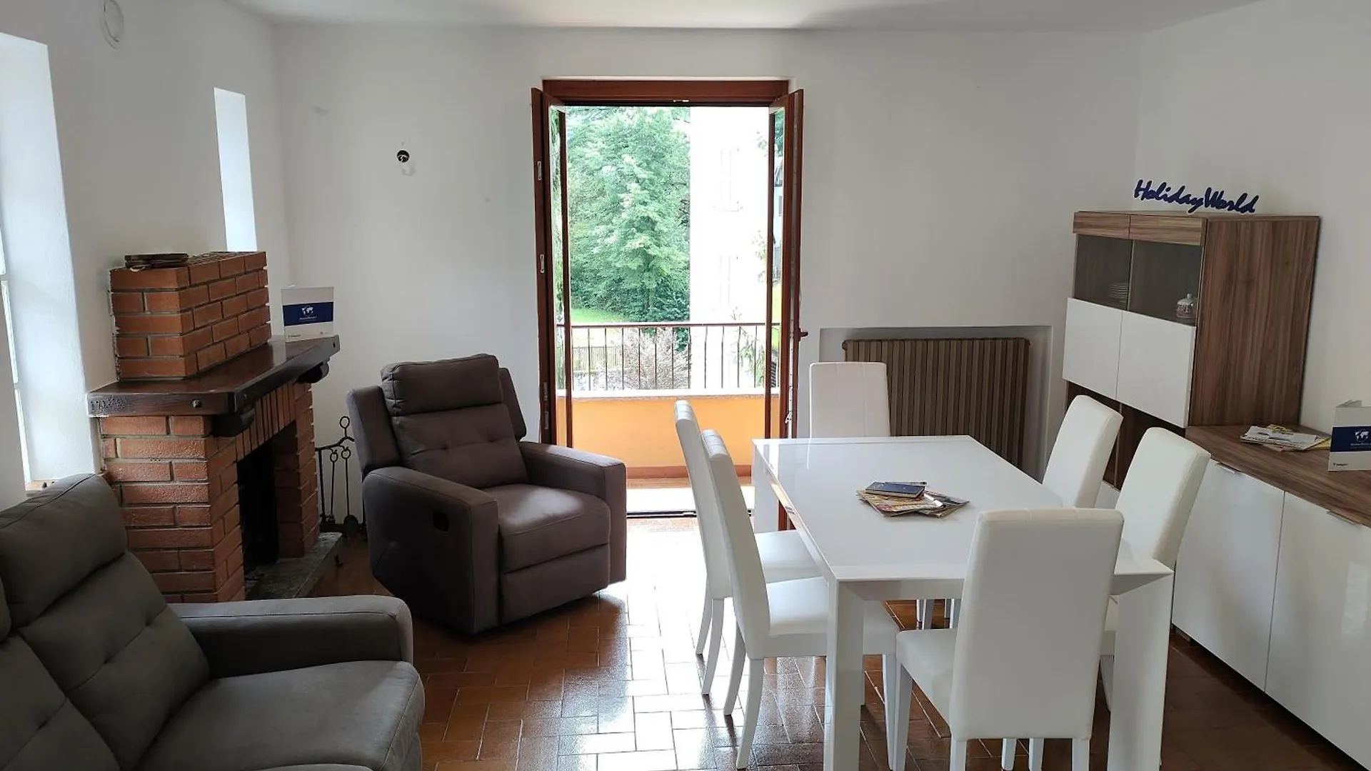Esino Sweet Home By Holiday World Esino Lario
