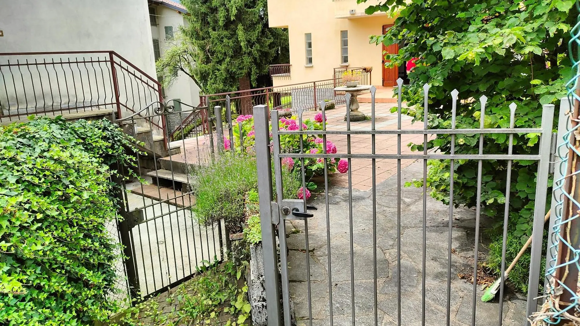 Apartment Esino Sweet Home By Holiday World Esino Lario