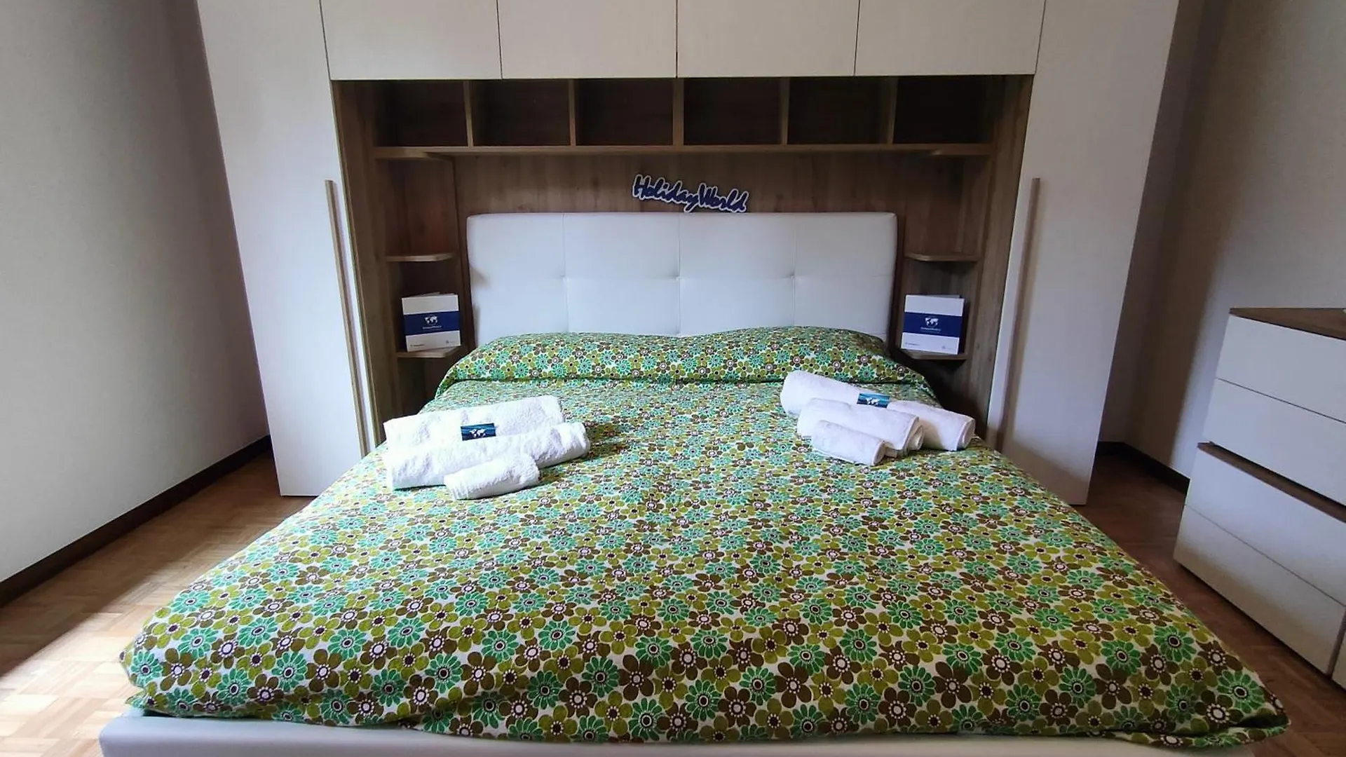 Esino Sweet Home By Holiday World Esino Lario Apartment